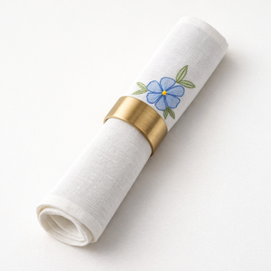 Serviette en coton brodée florale blanche, douce et réutilisable, pour une table élégante, la cuisine et la décoration intérieure, usage repas - Product Image 5