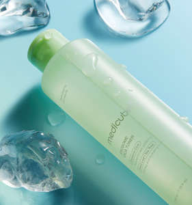 เมดิคิวบ์ เอ็กโซโซม ซิก้า โทนเนอร์ ซ่อมแซมผิว ลดการระคายเคือง บำรุงผิวล้ำลึก ปลอบประโลมรอยแดง ปรับสภาพผิวให้เรียบเนียน กระจ่างใส - Product Image 3