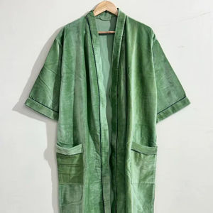 Robe kimono en velours vert, peignoir doux et moelleux, robe de spa de luxe, vêtements de détente confortables pour l'hiver - Product Image 1