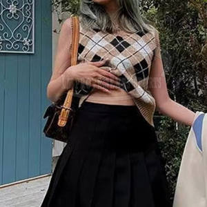 Chaleco de punto recortado para mujer, hecho a medida para uso en exteriores, nuevo estilo, MOQ bajo, Chaleco de punto recortado para mujer - Product Image 5