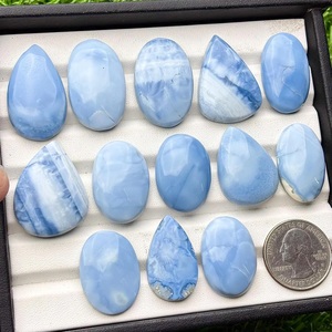 Lot de cabochons d'opale bleue naturelle en vrac en gros de pierres précieuses d'opale bleue mélangent forme et taille pour bijoux en gros - Product Image 1