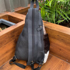 Cheveux sur sac de poitrine en cuir usiné Vintage en cuir véritable bandoulière décontracté épaule cartable personnalisé Convertible fronde sac à dos - Product Image 4