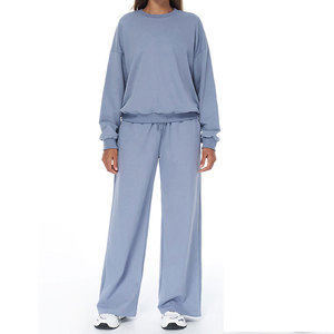 ชุดจ็อกเกอร์ผู้หญิงผ้าโพลีเอสเตอร์แบบสั่งทำพิเศษ ชุดวอร์มลายนูนสำหรับผู้หญิง ชุดเสื้อสเวตเชิ้ตปักลายตามสั่ง สตรีทแวร์สองชิ้น - Product Image 2