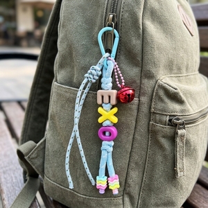 Breloques de sac en cordon tressé avec perles lettres personnalisées, porte-clés, cordon avec clochette mignonne, pendentif esthétique pour sac à dos et sac à main, collection de cadeaux DIY - Product Image 6