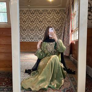 Conjunto de Traje de Fiesta para Mujer con Bordado Pesado y Lentejuelas Elegantes - Product Image 5