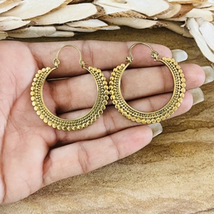 Última Tendencia: Pendientes de Aro Boho con Cuentas, Joyería Tribal de Latón para Mujer, Acabado de Latón Antiguo, Diseño Punteado, Venta al por Mayor/OEM/ODM - Product Image 2