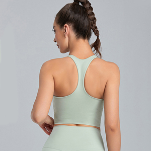 Sujetador deportivo de espalda cruzada con cuello redondo de color liso para mujer, soporte medio, transpirable, para yoga, tallas S-5XL, ropa deportiva de secado rápido, anti-UV, que absorbe el sudor - Product Image 2
