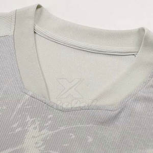 Camiseta de Fútbol de Manga Corta Resistente con Costuras Reforzadas Diseñada para Máxima Comodidad y Uso Prolongado en el Campo - Product Image 3