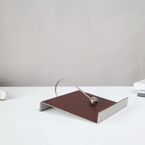 Porte-serviettes en métal fait main de qualité supérieure, design contemporain minimaliste, porte-serviettes de table, décoration de luxe pour la maison, restaurant, hôtel - Product Image 3
