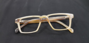 Montures de lunettes optiques pour hommes en corne de buffle écologiques de haute qualité, faites à la main, forme naturelle, logo animal/religieux personnalisable - Product Image 4