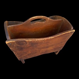<b>Rustic</b> Farmhouse Wooden Magazine Rack - Reclaimed Wood Wholesale - Product Image 1