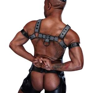 Arnés de Cuero Sintético para Hombre, Estilo Bulldog, Color Blanco, Correas Ajustables para el Pecho, Ropa de Club Premium, Disfraz Sexy con Encaje - Product Image 3