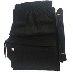 Uniforme de Karate Ligero de Alta Calidad - Nuevo Equipo de Entrenamiento de Artes Marciales Unisex Personalizado, Material de Algodón, Duradero y Transpirable - Product Image 3