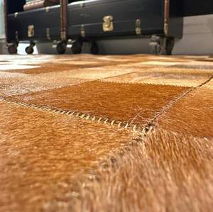 Alfombras Cuadradas de Cuero Vacuno con Diseño de Patchwork, Alfombras de Cuero Natural Hechas a Mano para Decoración de Sala de Estar, Venta al Por Mayor, OEM, ODM - Product Image 4
