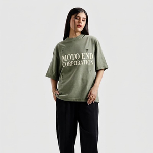 T-shirt en coton surdimensionné Moto End Corporation à manches courtes et col rond, style streetwear décontracté, avec motif imprimé lettres sur le devant pour homme - Product Image 2