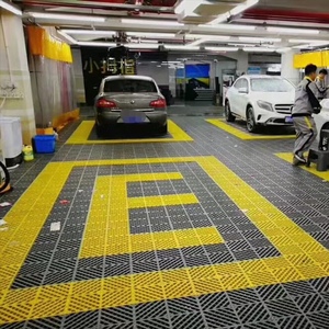 Dalles de sol modulaires en PP pour salle d'exposition automobile, salle de lavage de voitures, sol de garage à emboîtement - Product Image 4