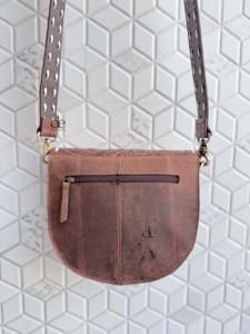 Bolso Bandolera de Cuero Genuino Hecho a Mano con Diseño de Media Luna, Estilo Bohemio Gitano, Novedad, Hecho a Mano, Estilo Occidental, Multiusos - Product Image 3