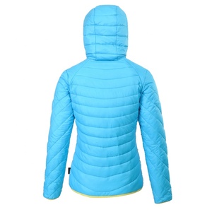 เสื้อแจ็คเก็ตสำหรับผู้หญิงจากซัพพลายเออร์จีน เสื้อโค้ทกันหนาว เสื้อแจ็คเก็ตขนเป็ด ผลิตในประเทศปากีสถาน คุณภาพพรีเมียม - Product Image 3