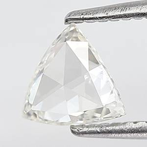 Diamante triangular de corte rosa de 0.50 quilates, certificado por IGI, cultivado en laboratorio, para la fabricación de joyas, piedras sueltas de proveedor indio a bajo precio. - Product Image 1