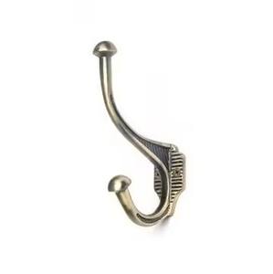 Organizador de pared con ganchos metálicos resistentes para colgar abrigos, sombreros y bolsos en la entrada. - Product Image 4