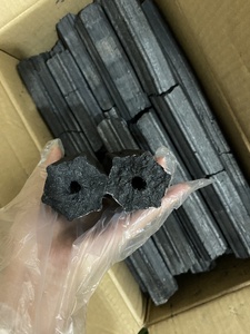 Briquette hexagonale de charbon de bois dur haute densité, 7000-8000 Kcal/kg Valeur calorifique, 3,0-5,0% de teneur en cendres pour - Product Image 6