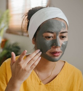 Masque Purifiant à l'Argile pour le Visage – Élimination des Points Noirs, Contrôle du Sébum & Détoxification – Traitement Facial – Vente en Gros, Marque Privée, Fournisseur en Vrac de Soins de la Peau - Product Image 3