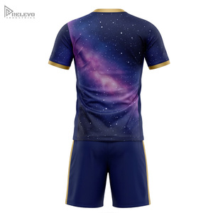 Conjunto de Uniforme de Fútbol Sublimado Personalizado Galaxy Nebula, Camiseta y Pantalones Cortos de Fútbol para Hombre, Estampado Espacial, Detalles Dorados, Equipación de Equipo, Poliéster/Algodón - Product Image 2