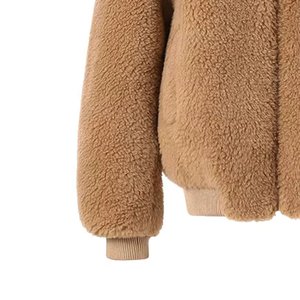 Nuevas Chaquetas Sherpa Camel con Logotipo Personalizado al por Mayor para Mujer, Prendas de Invierno Vintage, Chaquetas de Moda Urbana con Cierres de Cuero de Alta Demanda - Product Image 6