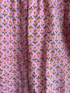 Haut d'été pour femme imprimé à la main, chemisier décontracté en coton à motifs floraux avec broderie, haut court fait main à prix d'usine - Product Image 3