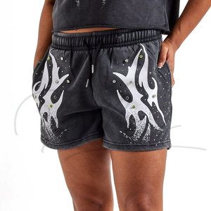 Shorts d'entraînement pour femmes en polaire respirant avec cordon de serrage, ornés de strass, de haute qualité et les plus vendus, en promotion - Product Image 3