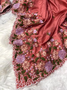 Sari en soie premium avec broderie fantaisie, sari de fête Matka, sari brodé traditionnel, ensemble de sari en soie élégant - Product Image 6