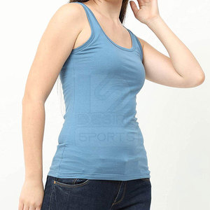 เสื้อกล้ามผู้หญิงสีพื้นแบบสั่งทำพิเศษสำหรับใส่ออกกำลังกาย คุณภาพพรีเมียม ระบายอากาศได้ดี แห้งเร็ว เป็นมิตรกับสิ่งแวดล้อม ผลิตจากโพลีเอสเตอร์/คอตตอน พร้อมโลโก้ด้านหน้า - Product Image 5