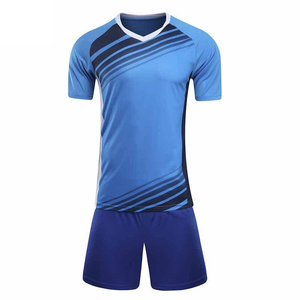 ชุดยูนิฟอร์มฟุตบอลชาย เสื้อ กางเกงขาสั้น ชุดกีฬาแห้งเร็ว ระบายอากาศดี สำหรับฝึกซ้อม ผู้ผลิต OEM - Product Image 3