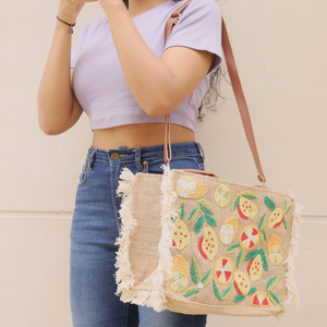 Bolsos Tote Bordados con Cuentas - Diseño de Moda con Color y Logotipo Personalizados para Viajes y Salidas a la Playa por MULTI CRAFT - Product Image 4