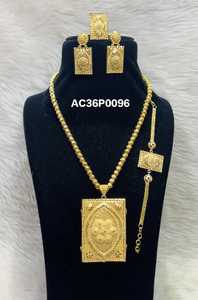 ชุดจี้มุกเทียมชุบทอง 24K น้ำหนักหนึ่งกรัมสำหรับผู้หญิง ดีไซน์ทันสมัย พร้อมเชือกและสร้อยโบกุล วัสดุทองเหลือง - Product Image 2