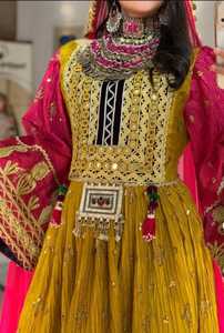 Vestido Afgano Kuchi 2026 con Bordado Tribal Tradicional Hecho a Mano para Mujer, Vestido de Festival Afgano Kuchi, Cultura Pashtun - Product Image 4