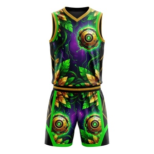 Ensemble de compétition de basketball professionnel : débardeur et short en tissu mesh respirant, personnalisable avec nom, numéro et logo du joueur - Product Image 1