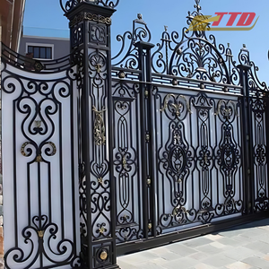 Puerta de Acero Tradicional con Acabado en Polvo, Detalles Forjados a Mano, Dimensiones Personalizadas para Entrada Principal de Villa, Mansión o Casa - Product Image 5