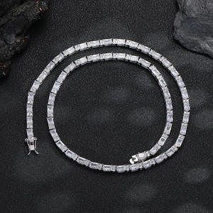Ramdut Impex VK-40 Lujoso Collar Unisex de Plata 925 con Moissanita, Cadena de Tenis con Diseño de Estrella, Corte Brillante y Engaste de Garras - Product Image 4