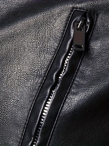 Chaqueta de Cuero para Hombre con Estructura de Tela Resistente para Uso Diario y al Aire Libre - Product Image 4