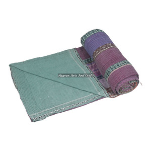 Colcha Kantha de Algodón con Diseño Floral Indio, Colcha Floral, Cubrecama, Manta, Colcha Reversible India Cosida a Mano, Manta Pesada Antigua - Product Image 1