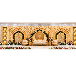 Decoración de Escenario Inspirada en Marruecos con Paneles de Espejo, Arco Tallado en Oro de Lujo, Fondo para Bodas con Detalles en Oro - Product Image 1
