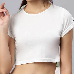 Crop top décontracté pour femme, respirant, taille personnalisée, en tissu durable de haute qualité – Collection streetwear en promotion - Product Image 1