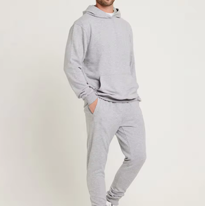 Conjunto Deportivo de Sudadera con Capucha Gris Melange para Hombre - Conjunto de Sudadera y Pantalones Deportivos Lisos con Logotipo Personalizado, Ropa Deportiva Informal de Dos Piezas - Product Image 2