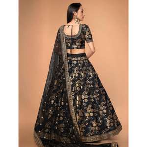 Hypnotic Black Satin Lehenga Choli Colección DE ROPA DE BODA bordada - Product Image 3