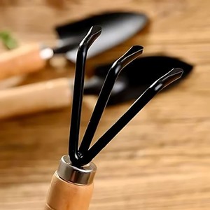 ชุดเครื่องมือทำสวนไม้มะฮอกกานีขายส่ง |   คราดและจอบขุดดินทำมือ - Product Image 4