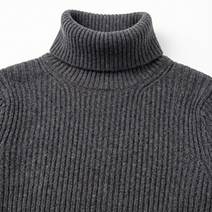Pull col roulé côtelé uni pour homme, anti-boulochage, 61% coton, 220g, tricot chaud décontracté classique, OEM ODM, vente en gros - Product Image 6