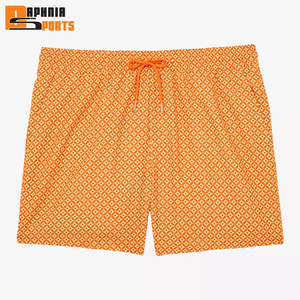 กางเกงว่ายน้ำชายแบบไม่มีสายรัด 1 ชิ้น สีพื้น 18 สี พร้อมโลโก้แบบกำหนดเอง ความยาวขาใน 5 นิ้ว สำหรับฤดูร้อนและชายหาด - Product Image 1