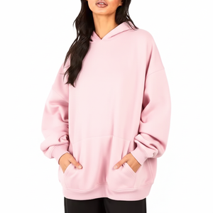 Sweat-shirt à capuche oversize moderne pour femme, de haute qualité, doux et chaud, à manches longues, avec logo frontal, idéal pour l'hiver et le style décontracté urbain. - Product Image 1