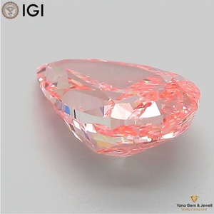 Diamant de laboratoire CVD 4,01 CARAT, taille poire, certifié IGI, couleur rose vif fantaisie, clarté VVS2, pour utilisation dans la fabrication de bijoux sur mesure - Product Image 4